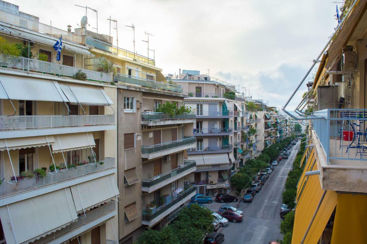 "Casa De Colores", Next To The Metro Athen Exterior foto