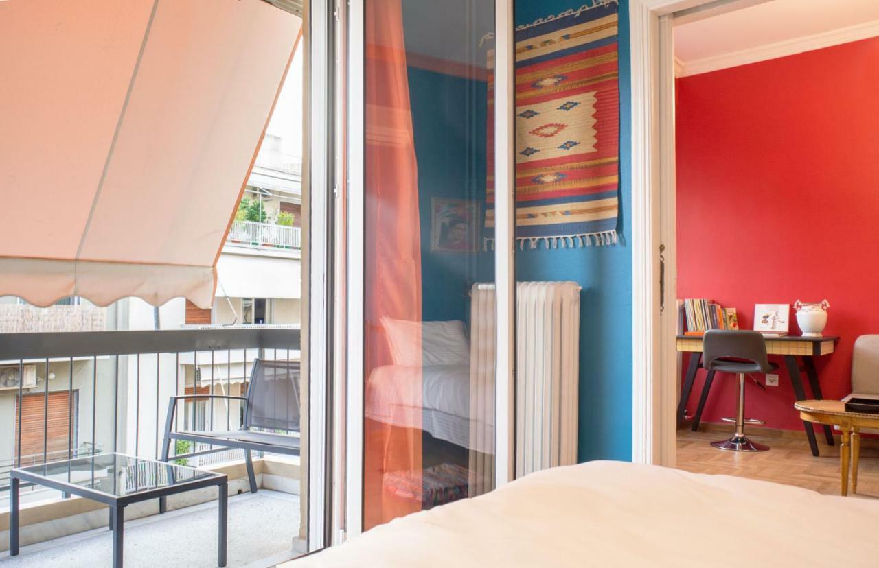 "Casa De Colores", Next To The Metro Athen Exterior foto